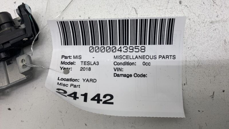 Does not apply ⭕ 17-23 Tesla Model 3 Front Windshield Forward Facing Adjustable Triple Camera