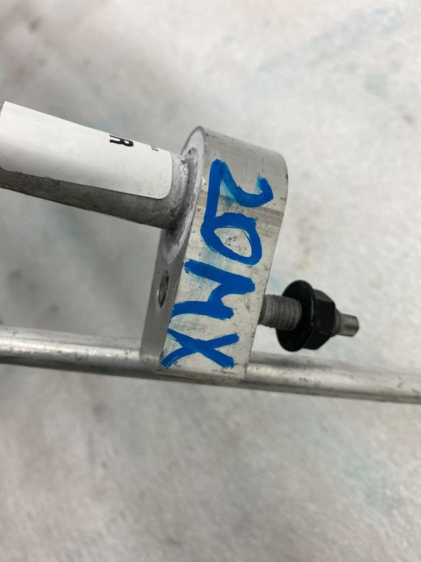 ⭕ 16-20 Model X A/C Liquid Suction to Right Hand Rocker Pipe Line 1037