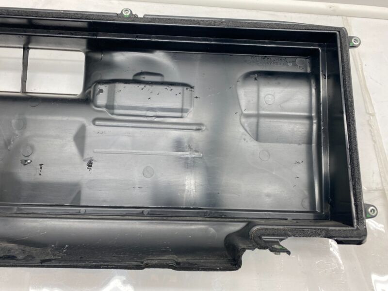 2016-2020 Tesla Model X MX HEPA Cabin HVAC Air Filter Panel Housing Cover Assy