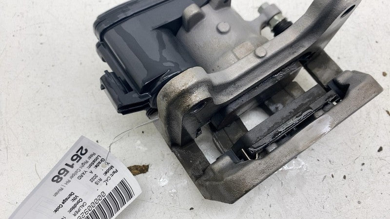 ⭕2022 Rivian EDV-700 Van Rear Right Caliper w/ Brake Hose Line RH PT00