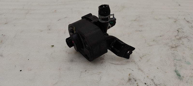 Does Not Apply 2016-2020 Tesla Model S X Cooling System Auxiliary Water Coolant Pump FWD Assy