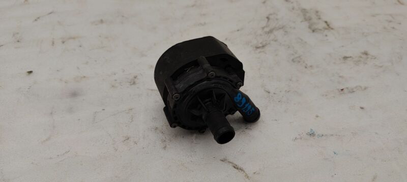 2016-2020 Tesla Model S X Cooling System Auxiliary Water Coolant Pump FWD Assy