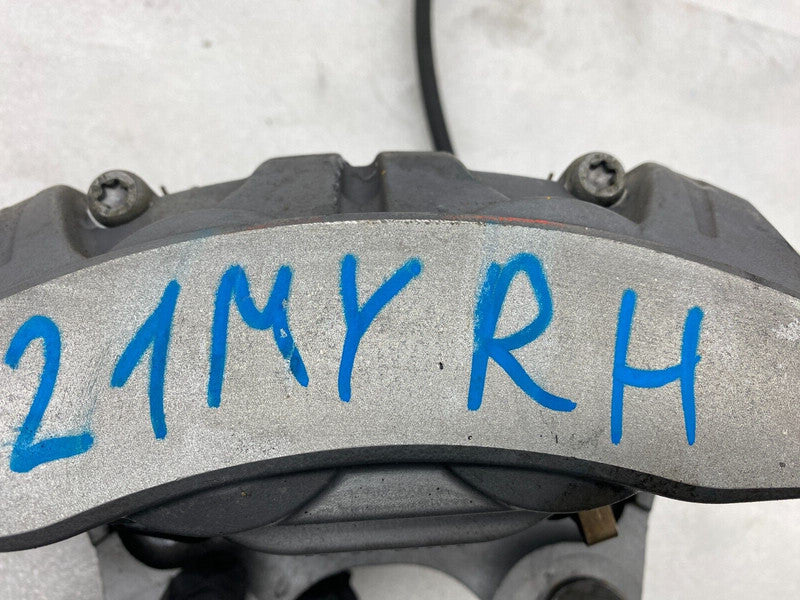 1188622 00 B ⭕ 2021-2024 Tesla Model Y Front Caliper w/ Brake Line Hose Right RH 1188622-00-B