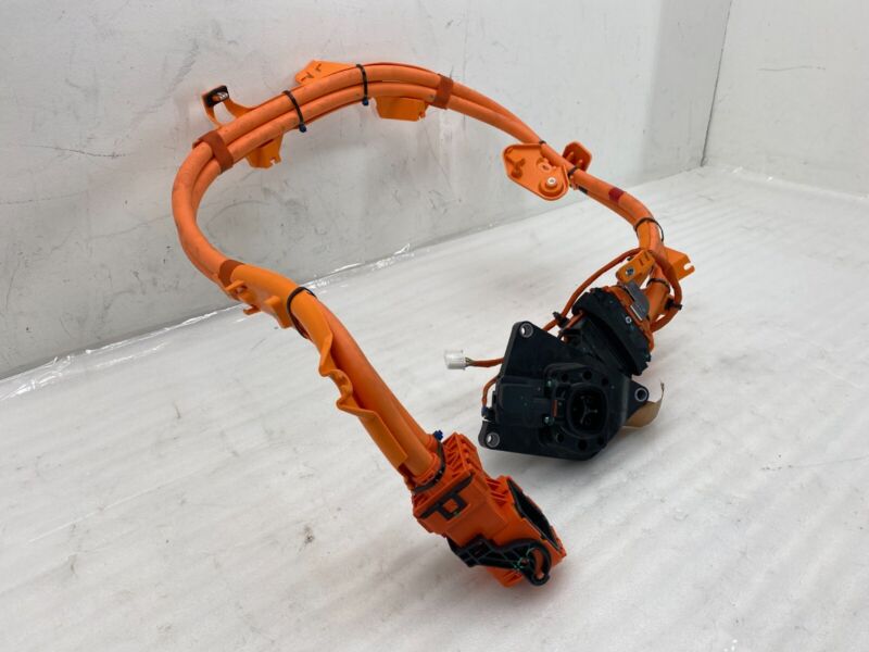 109301000E ⭕ 17-20 Tesla Model 3 High Voltage Charge Port Inlet Wiring Harness 1093010-00-E
