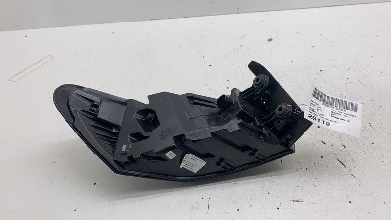 Tail Light Assembly VOLKSWAGEN ID4 Right 25