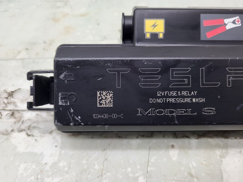 1034406 00 C ⭕16-20 Tesla Model S Front Trunk Engine Bay Under Hood Fuse Box 12V 1034406-00-C