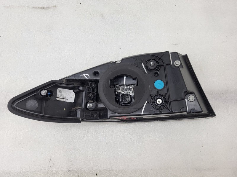 ⭕ 12-22 Tesla Model S Passenger Side Taillight LED Taillamp Right 6005