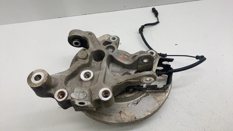 ⭕ 17-24 Chrysler Pacifica Rear Left Spindle Knuckle w/ ABS Sensor & Dust Shield
