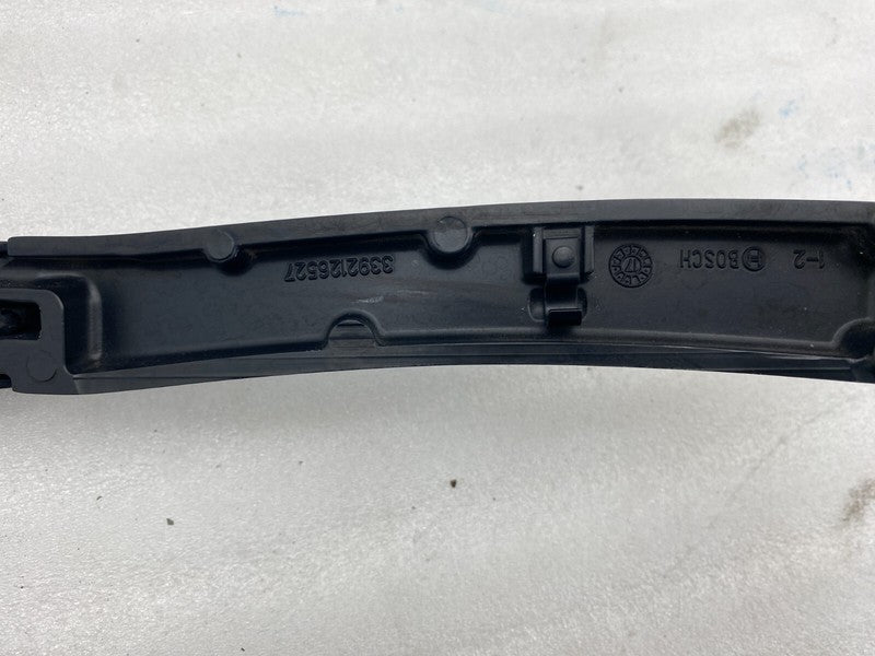 107672900B ⭕ 2017-2022 Tesla Model 3 Front Windshield Wiper Arm & Blade Right 1076729-00-B