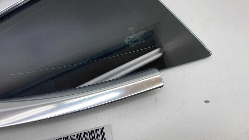 108070600H ⭕ 2017-2020 Tesla Model 3 Rear Right Quarter Fixed Window Glass RH 1080706-00-H