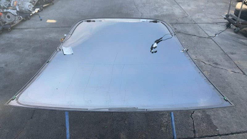 ⭕ 17-20 Model 3 M3 Rear Trunk Panoramic Backlite Glass Back Section 14