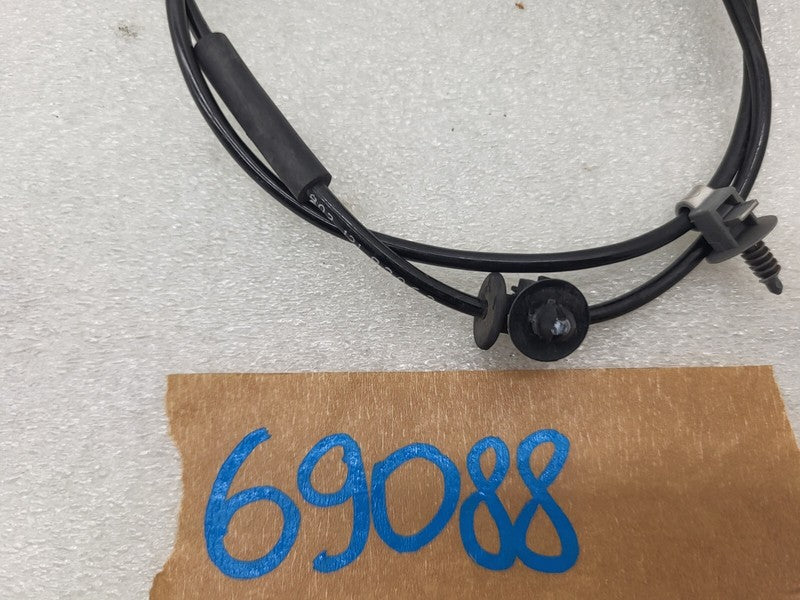 104476100E ⭕17-24 Model 3 Front Left or Right Anti-Lock ABS Wheel Speed Sensor 1044761-00-E