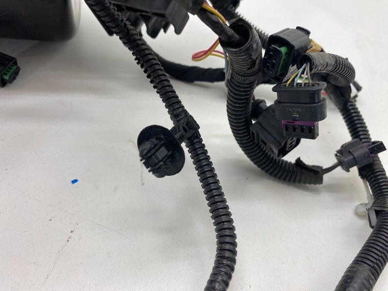 110215500C 17-20 Model 3 Air Conditioning A/C Compressor Pump w/ Wire Harness 1102155-00-C