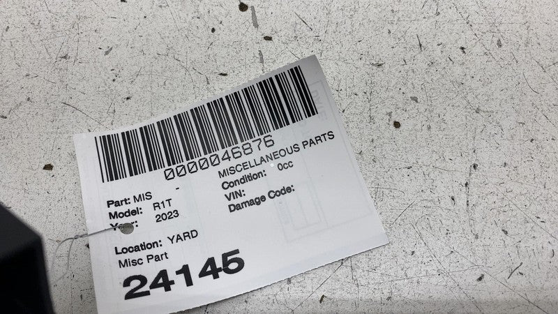 ⭕2022-2025 Rivian R1T Front Left Lower A-Pillar Kick Panel Trim Cover