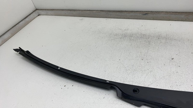 104159400D 2016-2023 Tesla Model X Rear Right Trunk Liftgate Door Pinch Sensor 1041594-00-D