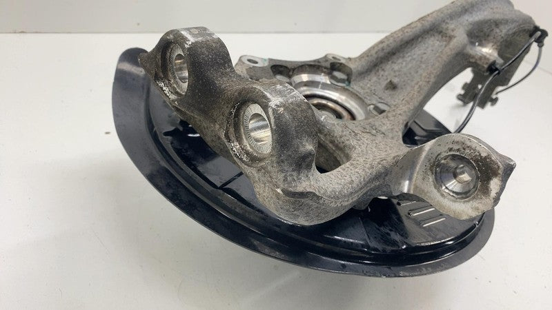 102731100F ⭕16-20 Model X Front Left Knuckle w/ ABS Sensor & Rotor Shield AWD 1027311-00-F