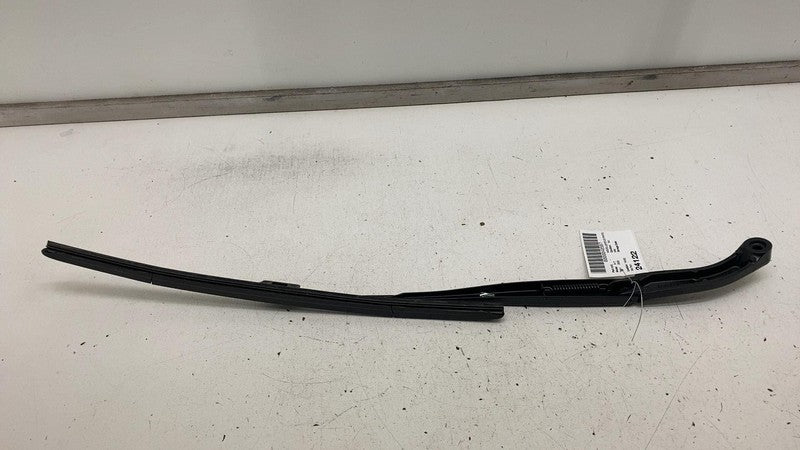 ⭕ 2022-2024 Rivian R1T Front Left Windshield Wiper Driver Side LH