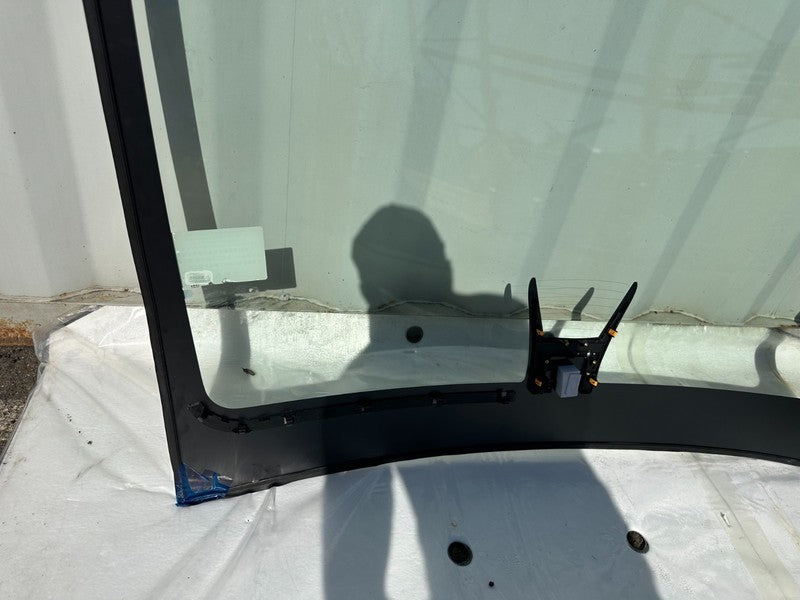 ⭕ 2022 2023 Tesla Model Y MY Front Windshield Glass Wind Screen 153323