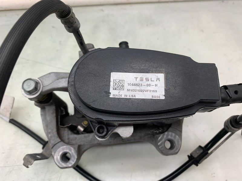 104462300H ⭕ 2017-2025 Tesla Model 3 Rear Left Caliper w/ Brake Line Hose BASE 1044623-00-H