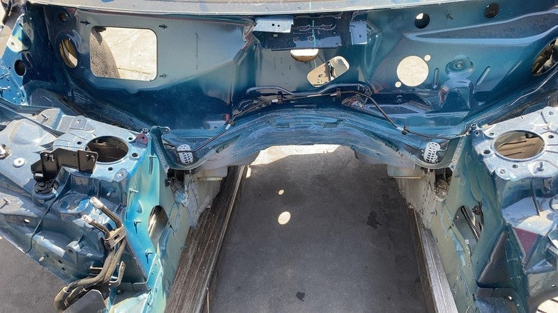 ⭕ 2024 Porsche Cayenne Front Left & Right Frame Horn Structural Cut Out Assembly