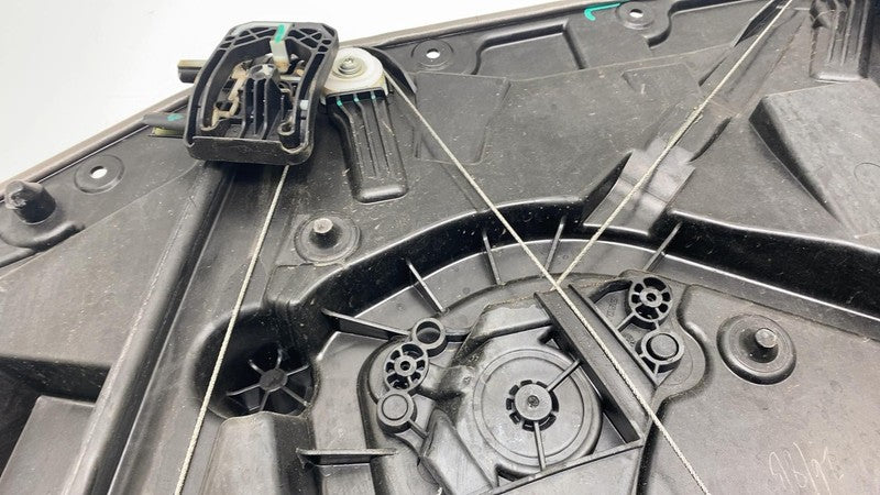 30747091 ⭕ 2021-2023 Polestar 2 Front Left Side Door Window Regulator & Carrier 30747091