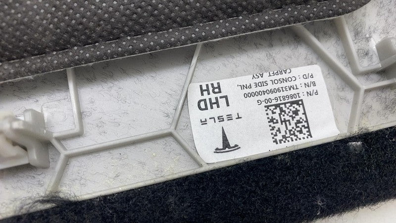 ⭕ 17-20 Model 3 Front Floor Center Console Armrest & Carrier GEN 1 11