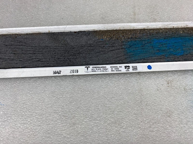 1090844 00 C ⭕ 17-23 Model 3 Front Left or Right Door Sill Step Scuff Plate Trim 1090844-00-C
