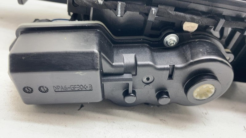 PT00002455-K ⭕ 2022-2024 Rivian R1T R1S Front Right Door Handle Silver EXP004 PT00002455-K