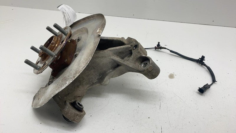 ⭕ 17-24 Chrysler Pacifica Rear Right Spindle Knuckle w/ ABS Sensor & Dust Shield