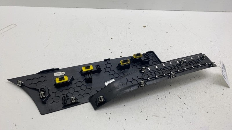 ⭕ 18-24 Lincoln Navigator Rear Left Door Sill Scuff Plate Trim KL7B-40