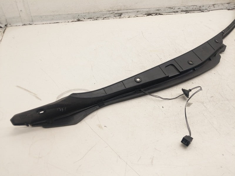 ⭕ 16-20 Tesla Model X Rear Passenger Door Pinch Sensor Lower Front 104