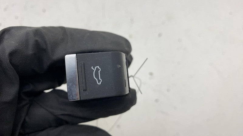 4K0959831 ⭕ 19-23 Audi E-Tron Quattro Tailgate Door Release Open Switch Button 4K0959831