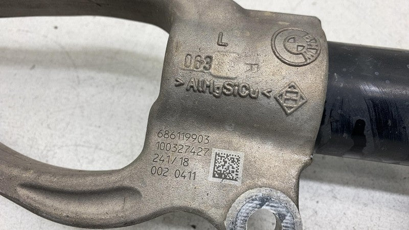 686119903 2018-2023 BMW 530e Front Driver Side Suspension Strut Shock Absorber Left LH RWD