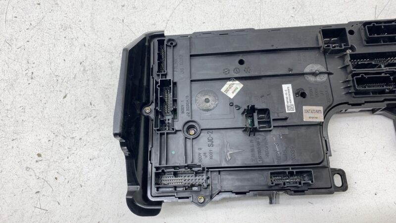 156745500C 2017-2023 Tesla Model 3 Front Left Frunk Low Voltage Body Controller Module Assy