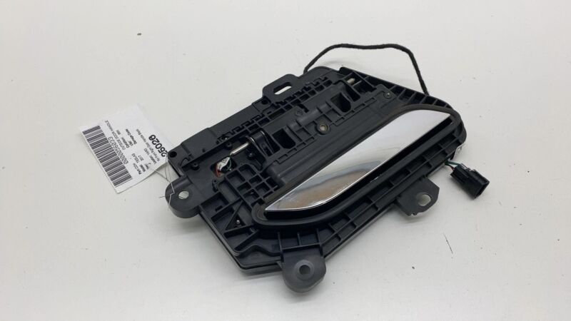 1071881-01-A 16-20 Tesla Model S Front Right Exterior Door Handle Outer RH Black 1071881-01-A