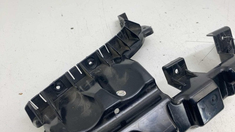 68229238AD ⭕ 2017-2025 Chrysler Pacifica Rear Right Bumper Mount Support Bracket 68229238AD