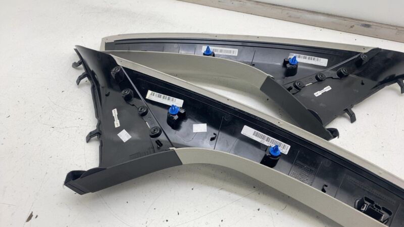 105809036C ⭕ 14-21 BMW i3 Front Left & Right Side A-Pillar Trim Cover 105809036C/105809035C