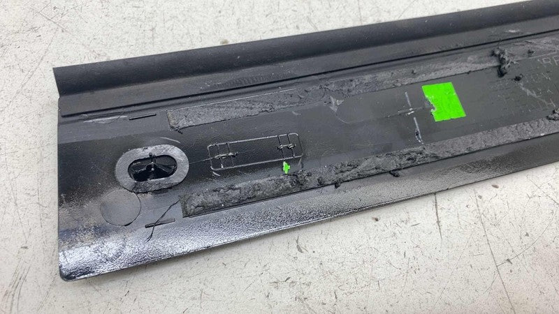 68234033AF ⭕ 17-25 Chrysler Pacifica Rear Left Door C-Pillar Applique Molding LH 68234033AF