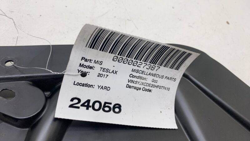 2016-2020 Tesla Model X MX Rear Driver Side Door Inner Closeout Panel Left Assy