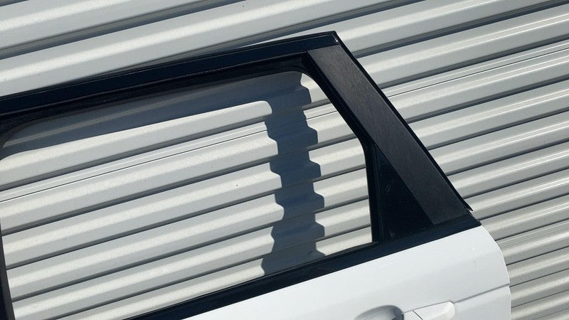 ⭕ 2014 Land Range Rover Sport Rear Driver Door Shell Panel Left White