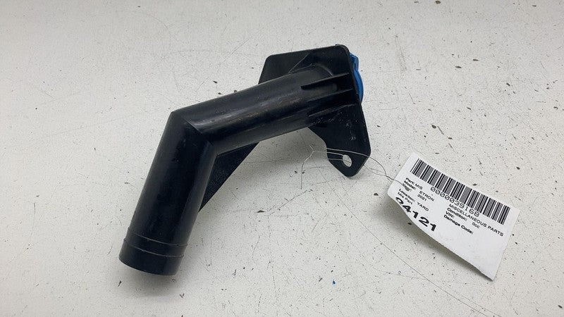 4KE955462A ⭕19-23 Audi E-Tron Wiper Washer Reservoir Filler Neck Hose Connector 4KE955462A