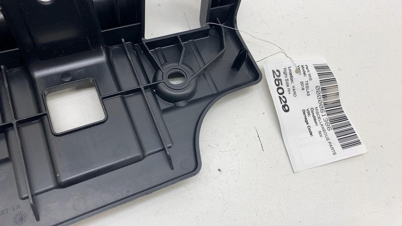 ⭕17-23 Model 3 Rear Left Trunk Luggage Lid Floor Support Bracket LH 10