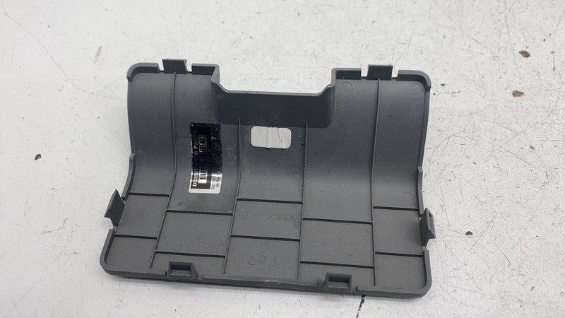 ⭕ 2022 Rivian EDV-700 Amazon Truck Plastic Cover Trim Molding Panel PT