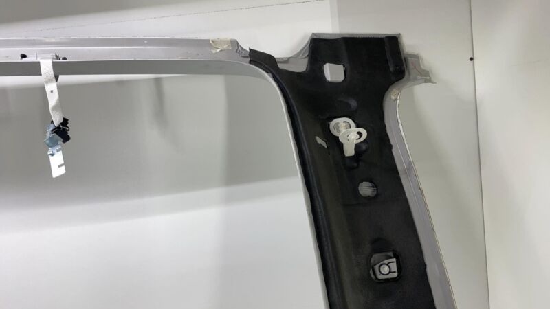 149040465A 2020-2023 Tesla Model Y Front Rear Roof Headliner Ceiling Frame Trim Cover Panel