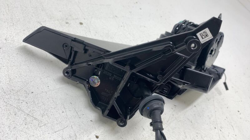 2020-2024 Tesla Model Y Front Right Exterior Rear View Door Mirror (PARTS ONLY)