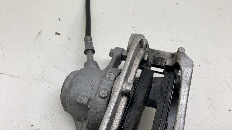 ⭕ 2014-2020 BMW i3 I01 Front Driver Side Caliper w/ Brake Hose Line Le