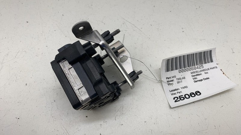 ⭕ 2012-2020 Tesla Model S X Front Radar Sensor Sonar Control Module 10