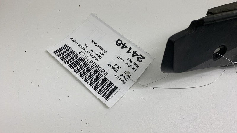104159400D 2016-2023 Tesla Model X Rear Right Trunk Liftgate Door Pinch Sensor 1041594-00-D
