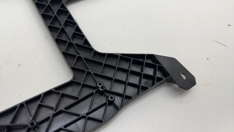 ⭕ 2019-2024 Porsche Cayenne Sound Amplifier Retainer Bracket Holder 4M