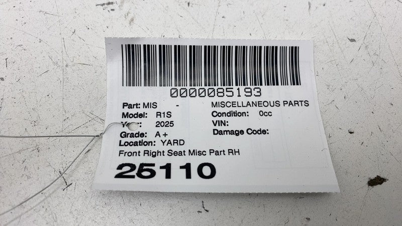 PT00042029B ⭕ 2022-2025 Rivian R1S Front Right Seat Upper Trim Bezel Cover OEM PT00042029-B